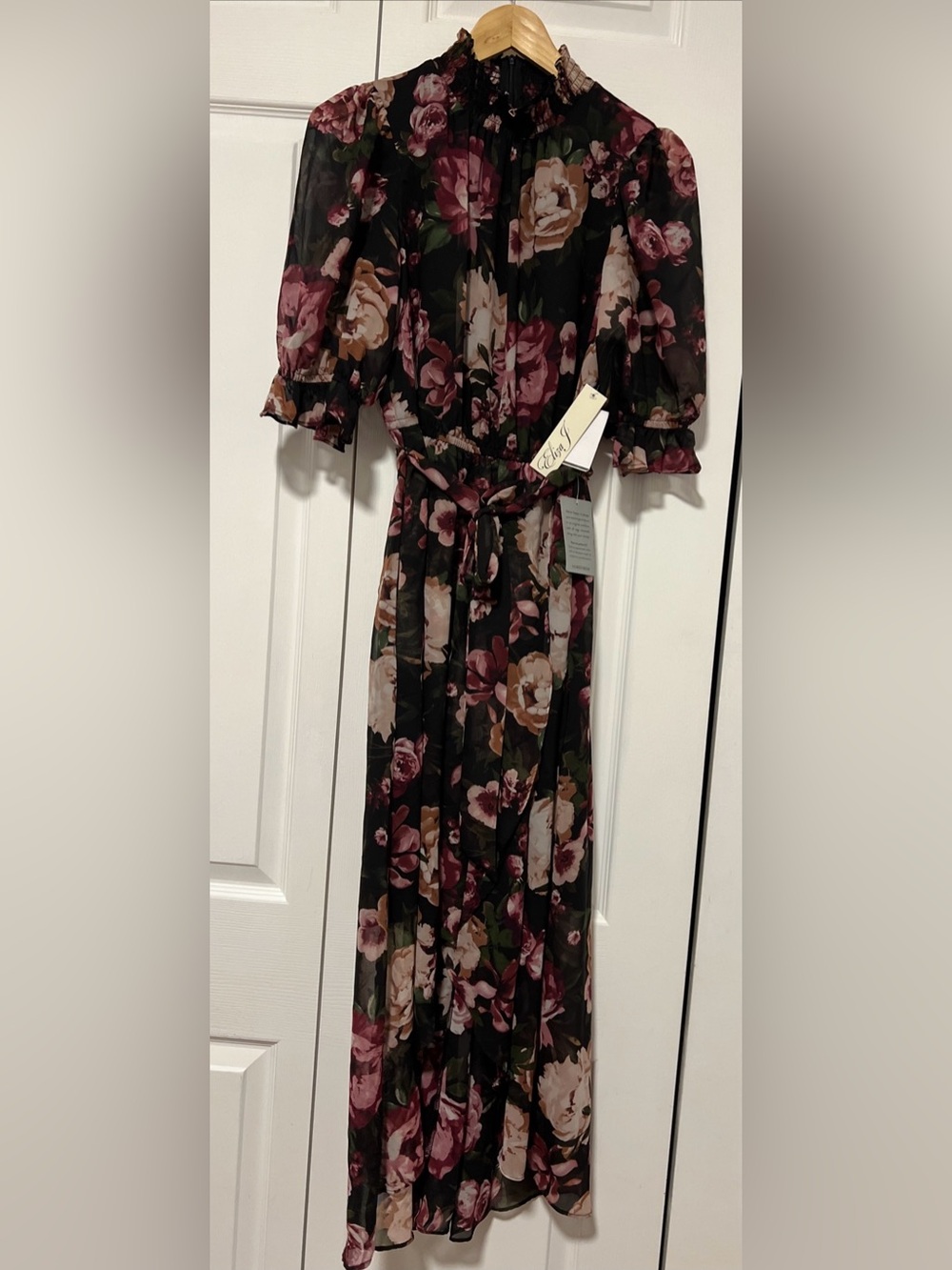 Eliza J Black Floral Maxi Dress with Rose and Blush Bouquet
